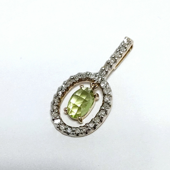 14K Gold Peridot & Diamond Pendant - Picture 8 of 8